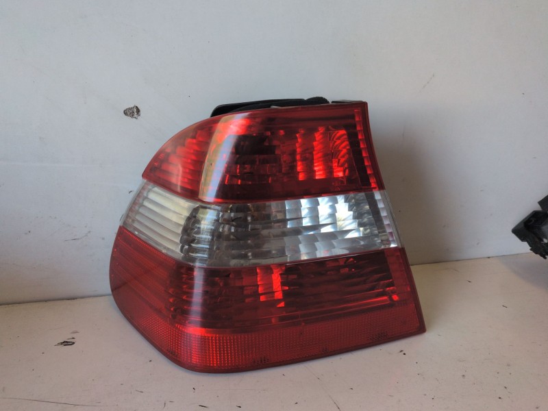 Recambio de piloto trasero izquierdo para bmw serie 3 berlina (e46) 204d4 referencia OEM IAM 6910531  