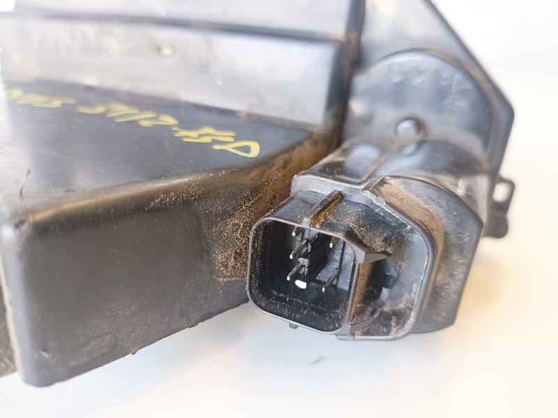 Recambio de cerradura puerta trasera derecha para ssangyong rodius d27dt referencia OEM IAM   