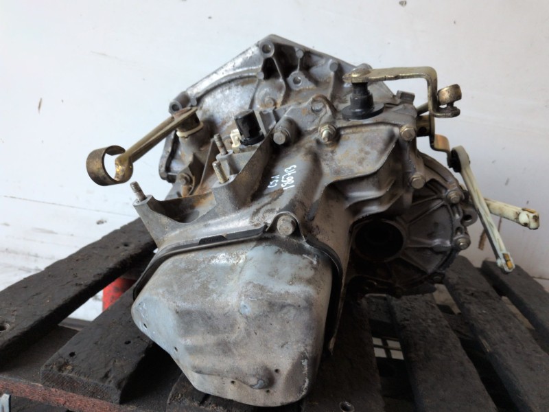 Recambio de caja cambios para peugeot 206 kfw referencia OEM IAM 20CF09  