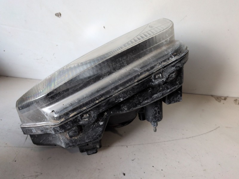 Recambio de faro derecho para suzuki jimny (sn/fj) k9k700 referencia OEM IAM 3510082A30  