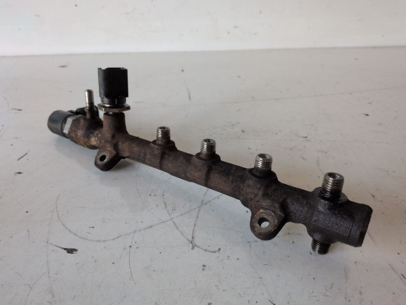 Recambio de rampa inyectora para ford transit/tourneo custom combi (ttf) ymf6 referencia OEM IAM GK2Q9D280AA  