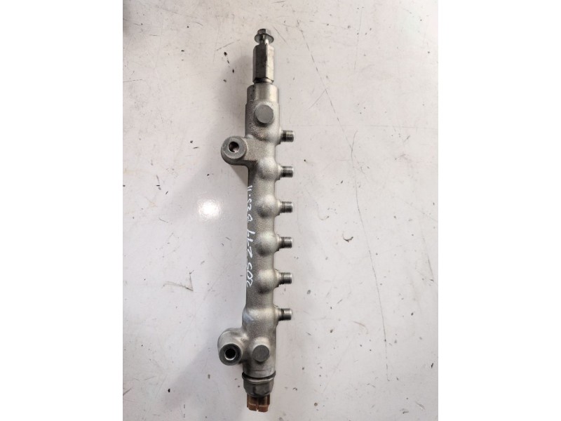 Recambio de rampa inyectora para mitsubishi asx (ga0w) 4n13 referencia OEM IAM 06M11672  