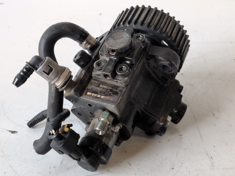 Recambio de bomba inyeccion para fiat ii bravo (198) 198a3000 referencia OEM IAM 0445010185  