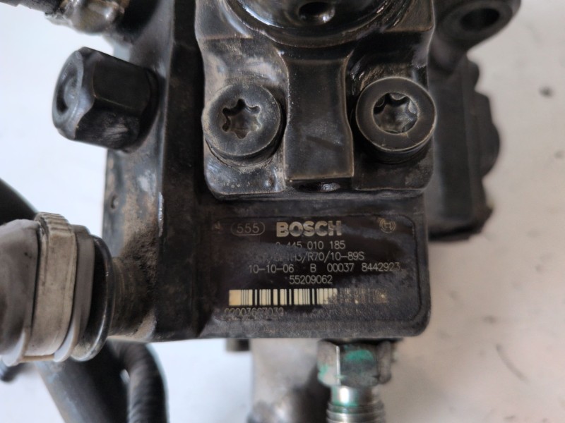 Recambio de bomba inyeccion para fiat ii bravo (198) 198a3000 referencia OEM IAM 0445010185  