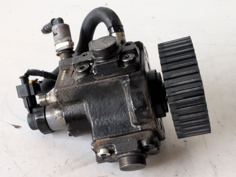 Recambio de bomba inyeccion para fiat ii bravo (198) 198a3000 referencia OEM IAM 0445010185  