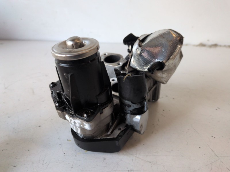 Recambio de valvula egr para volkswagen caddy (2c)(08.2010) caye referencia OEM IAM 0280751016  