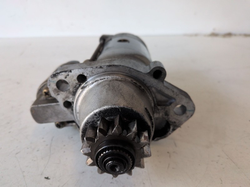Recambio de motor arranque para nissan primera berlina (p12) yd22 referencia OEM IAM 23300AU601  