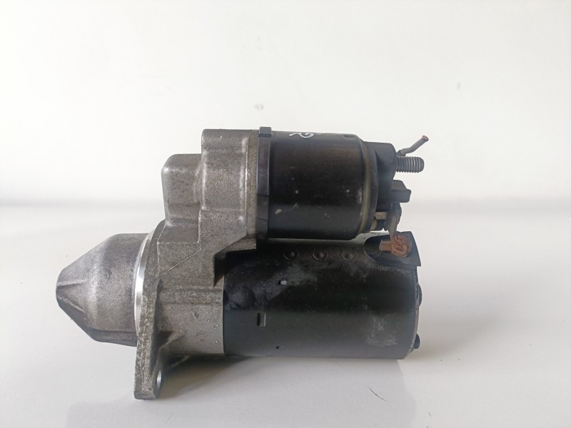 Recambio de motor arranque para opel corsa c z10xe referencia OEM IAM 0001107402  