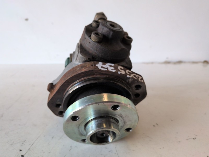 Recambio de bomba inyeccion para nissan primera berlina (p12) yd22 referencia OEM IAM 16700AW420  