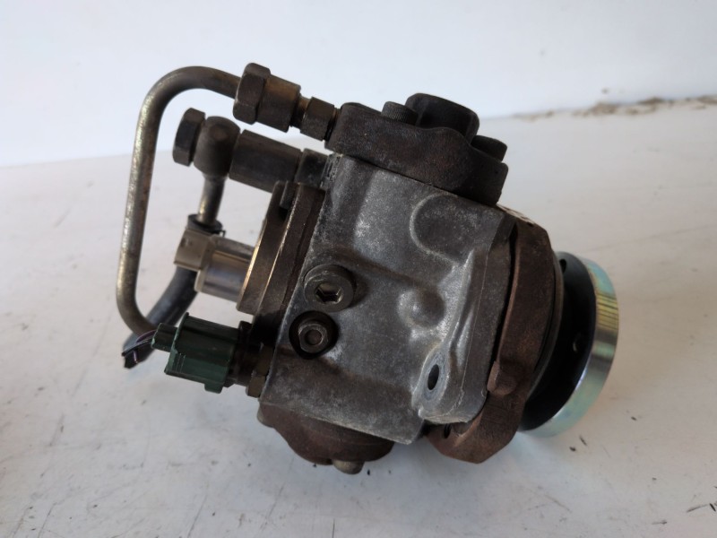 Recambio de bomba inyeccion para nissan primera berlina (p12) yd22 referencia OEM IAM 16700AW420  