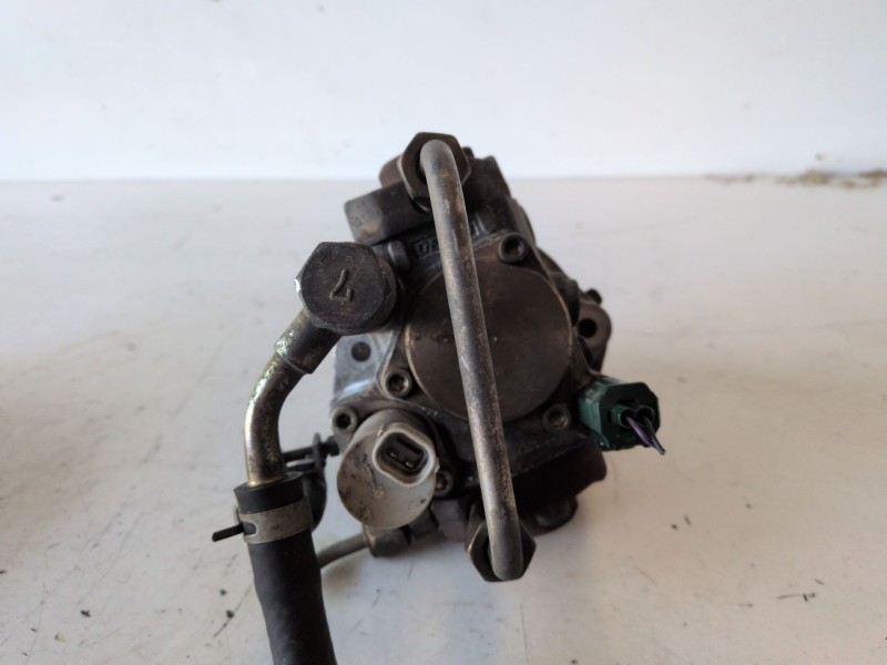 Recambio de bomba inyeccion para nissan primera berlina (p12) yd22 referencia OEM IAM 16700AW420  