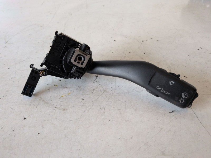 Recambio de mando limpia para volkswagen touran (1t2) bkd referencia OEM IAM 1K0953519A  