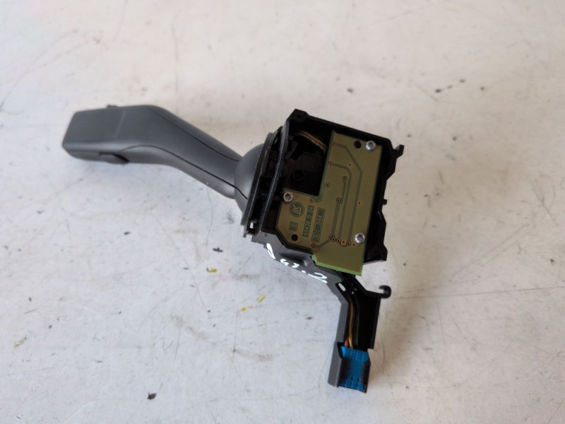 Recambio de mando limpia para volkswagen touran (1t2) bkd referencia OEM IAM 1K0953519A  
