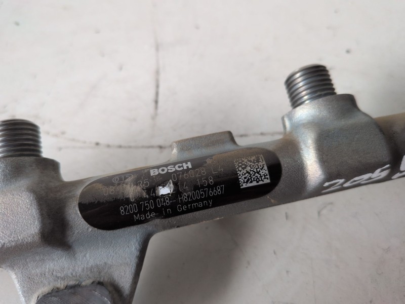 Recambio de rampa inyectora para suzuki grand vitara (jb/jt) f9q referencia OEM IAM 0445214158  