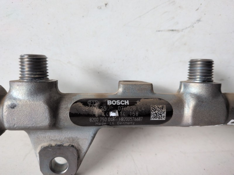 Recambio de rampa inyectora para suzuki grand vitara (jb/jt) f9q referencia OEM IAM 0445214158  