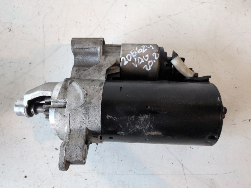 Recambio de motor arranque para audi a4 avant (8k5) caga referencia OEM IAM 0001115082  