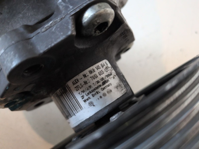 Recambio de bomba direccion para audi a4 avant (8k5) caga referencia OEM IAM 8K0145154B  