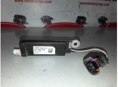 Recambio de antena para audi q7 (4l) bug referencia OEM IAM 4L0035225  