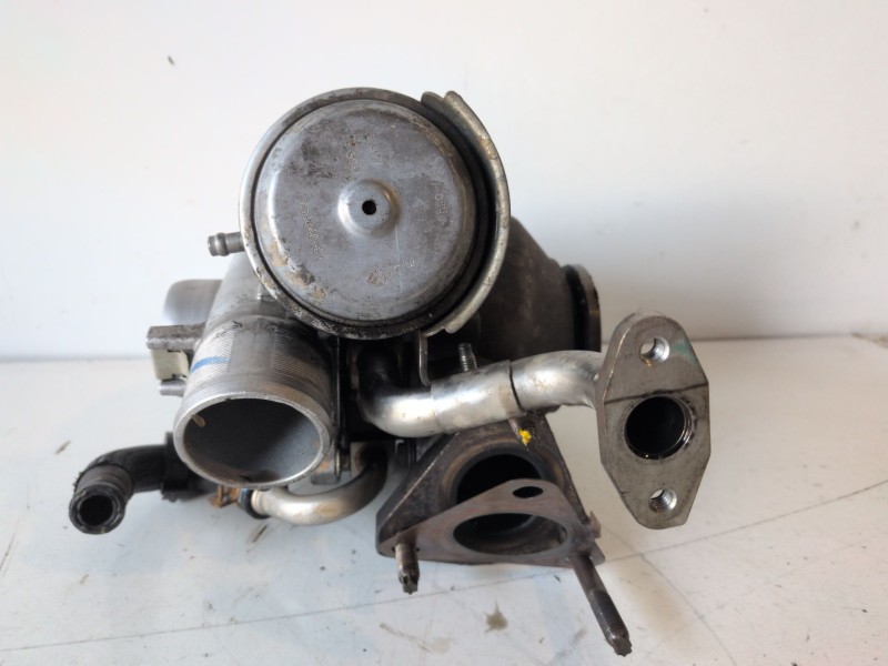 Recambio de turbocompresor para renault laguna ii (bg0) f9q758 referencia OEM IAM H8200398585  