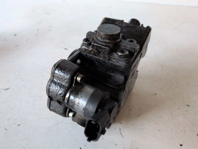 Recambio de bomba inyeccion para fiat iii fiorino (225) 199a9000 referencia OEM IAM 0445010266  