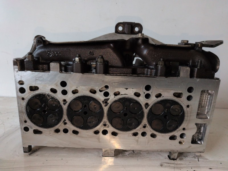 Recambio de culata para opel corsa d a13dtc referencia OEM IAM 55266825  