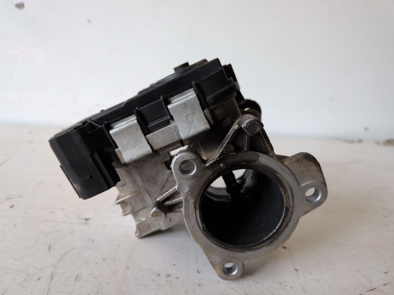 Recambio de caja mariposa para opel combo d 263a2000 referencia OEM IAM 55255919  