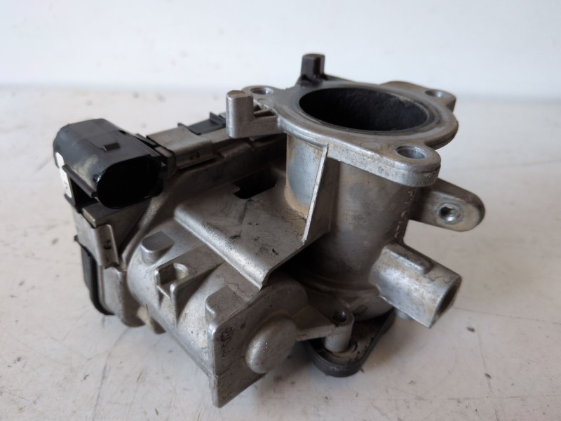 Recambio de caja mariposa para opel combo d 263a2000 referencia OEM IAM 55255919  