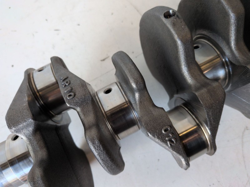 Recambio de cigueñal para citroen c4 picasso 9hr / 9h05 referencia OEM IAM   
