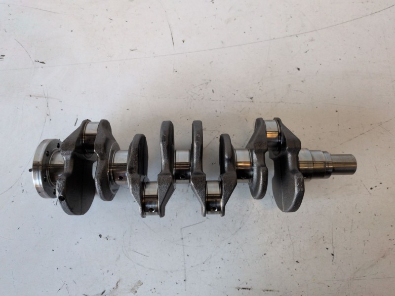 Recambio de cigueñal para citroen c4 picasso 9hr / 9h05 referencia OEM IAM   