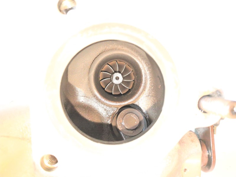 Recambio de turbocompresor para renault megane iii berlina 5p h5f400 referencia OEM IAM 8201165362  
