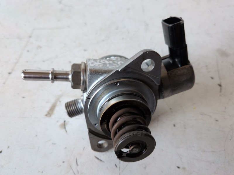 Recambio de bomba combustible para renault megane iii berlina 5p h5f400 referencia OEM IAM H8201146431  