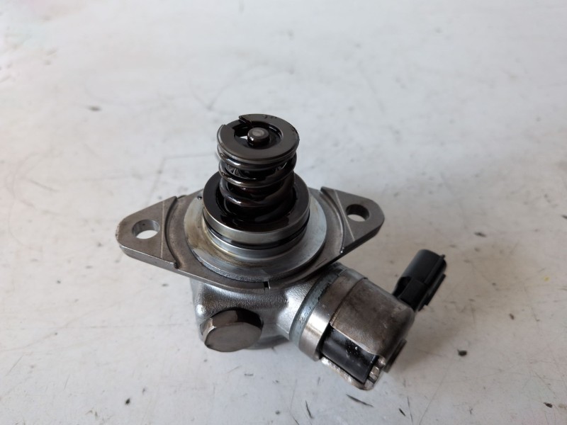 Recambio de bomba combustible para renault megane iii berlina 5p h5f400 referencia OEM IAM H8201146431  