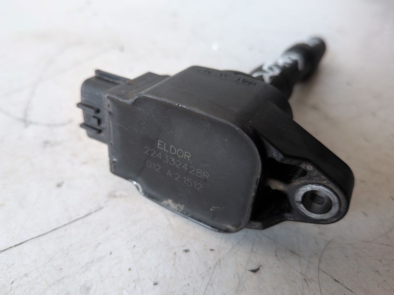 Recambio de bobina encendido para renault megane iii berlina 5p h5f400 referencia OEM IAM 224332428R  
