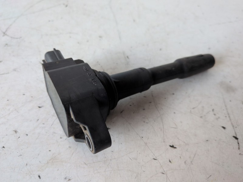 Recambio de bobina encendido para renault megane iii berlina 5p h5f400 referencia OEM IAM 224332428R  