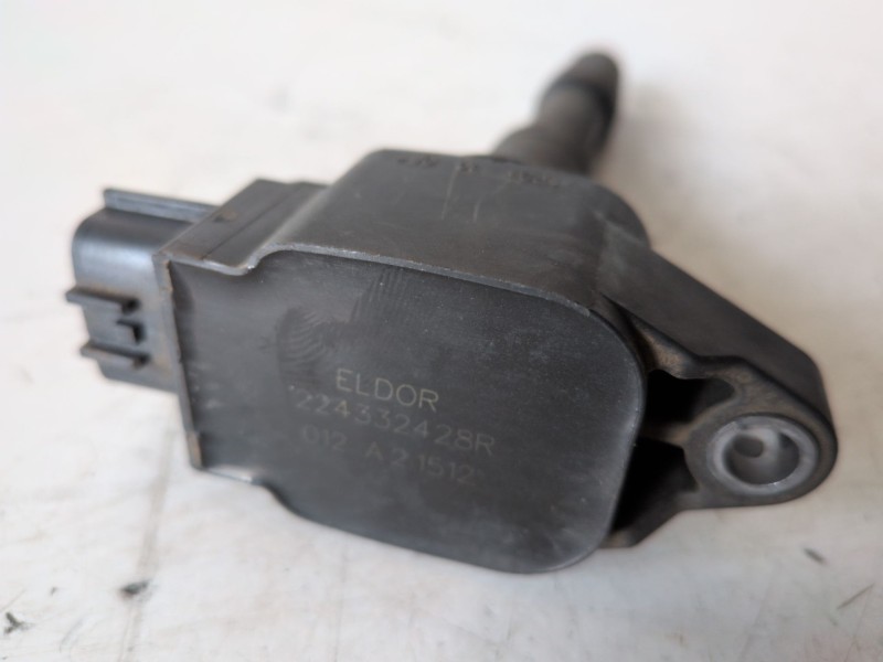 Recambio de bobina encendido para renault megane iii berlina 5p h5f400 referencia OEM IAM 224332428R  