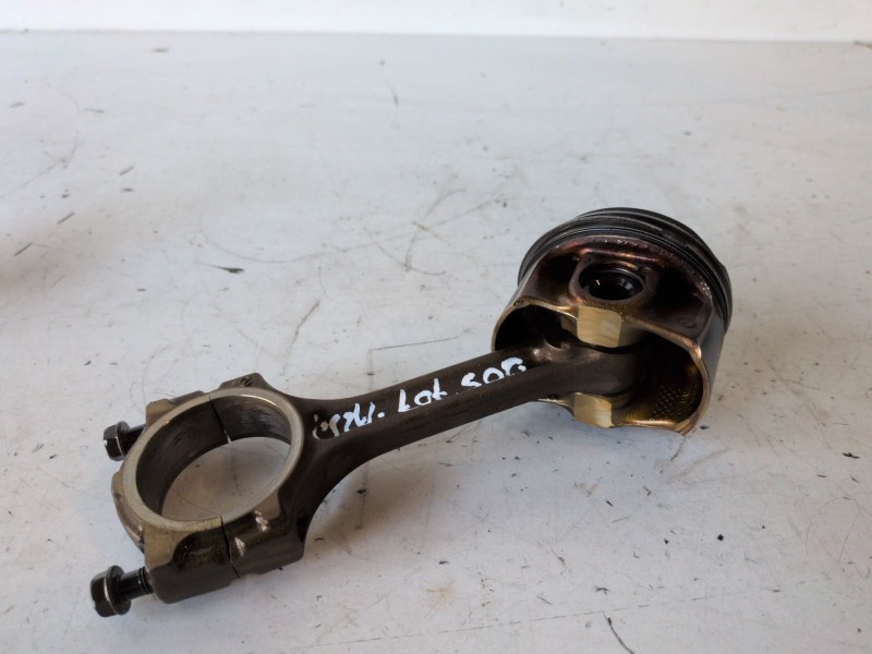 Recambio de piston para renault megane iii berlina 5p h5f400 referencia OEM IAM   