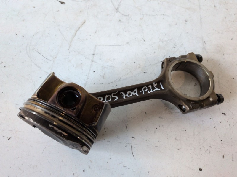 Recambio de piston para renault megane iii berlina 5p h5f400 referencia OEM IAM   