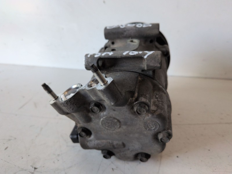 Recambio de compresor aire acondicionado para citroen c3 picasso 9h06 referencia OEM IAM 9671216280  