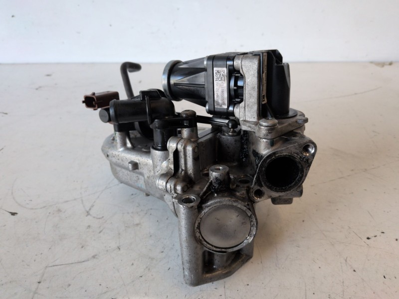 Recambio de enfriador egr para opel corsa d a13dtc referencia OEM IAM 55230929  