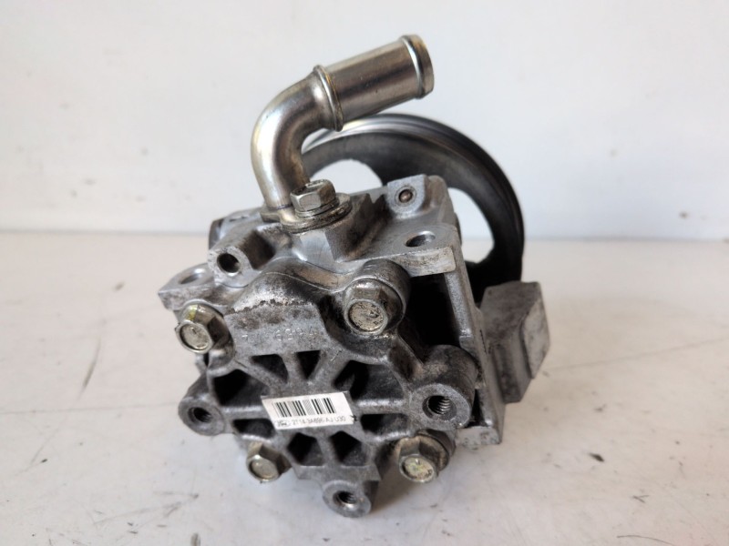 Recambio de bomba direccion para ford transit connect (tc7) r3pa referencia OEM IAM 2T143A696AJ  