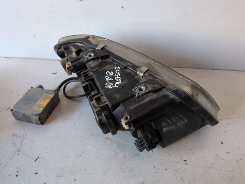 Recambio de faro izquierdo para audi a3 (8l) asz referencia OEM IAM   