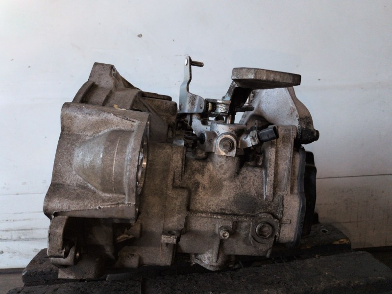 Recambio de caja cambios para seat leon (1p1) bxe referencia OEM IAM JCR  