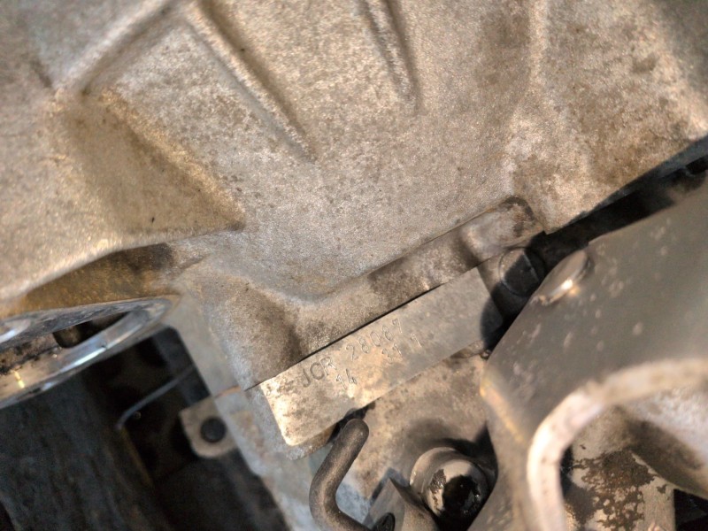 Recambio de caja cambios para seat leon (1p1) bxe referencia OEM IAM JCR  