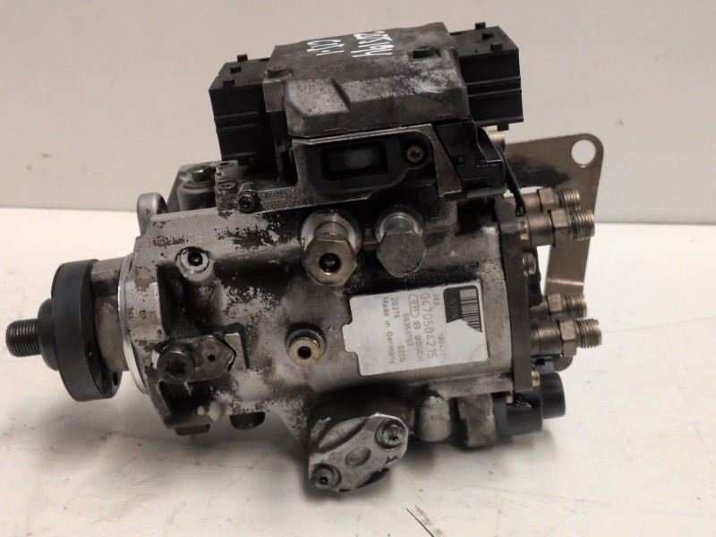 Recambio de bomba inyeccion para opel vectra c berlina y22dtr referencia OEM IAM 0470504215  