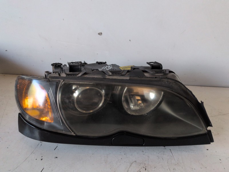 Recambio de faro derecho para bmw serie 3 berlina (e46) m47204d1 referencia OEM IAM 0301177272  