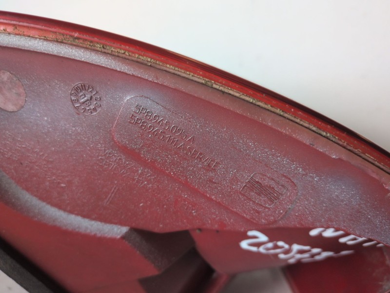 Recambio de piloto trasero izquierdo para seat altea xl (5p5) cay referencia OEM IAM 5P8945095A  