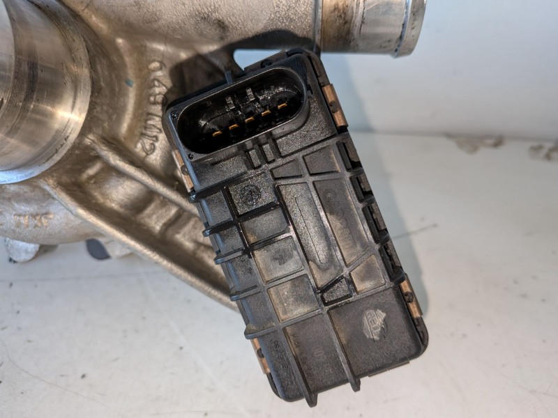 Recambio de turbocompresor para citroen jumper furgón gran volumen 4h03 referencia OEM IAM CU3Q6K682BB  