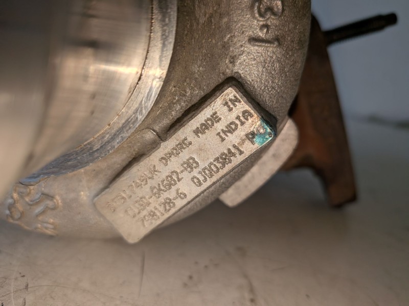 Recambio de turbocompresor para citroen jumper furgón gran volumen 4h03 referencia OEM IAM CU3Q6K682BB  