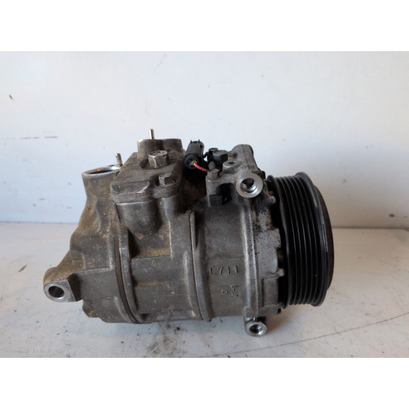 Recambio de compresor aire acondicionado para mercedes-benz clase c (bm 203) berlina 646963 referencia OEM IAM A0012305611  