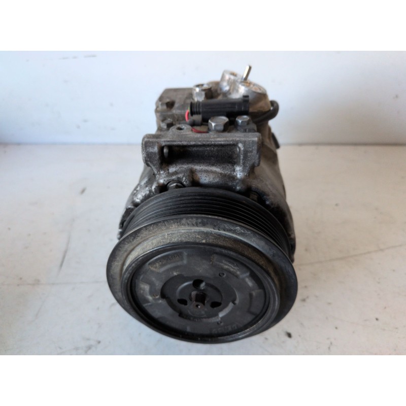Recambio de compresor aire acondicionado para mercedes-benz clase c (bm 203) berlina 646963 referencia OEM IAM A0012305611  